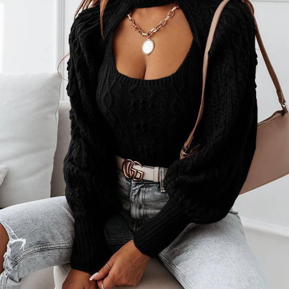 BRAND NEW WOVEN BLACK TURTLE NECK SWEATER- 2 PIECES